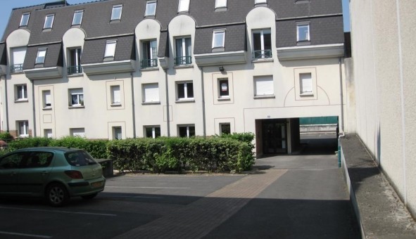 Logement étudiant Location Studio Vide Amiens (80090)