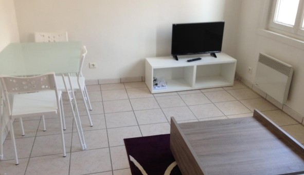 Logement tudiant Studio à Amiens (80090)