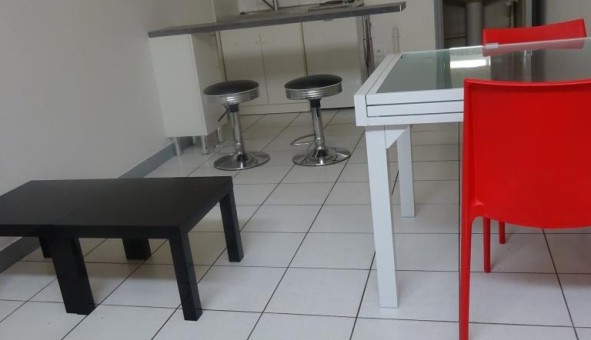 Logement tudiant Location Studio Vide Amiens (80090)