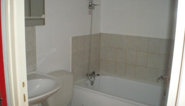 Logement tudiant Studio à Amiens (80090)