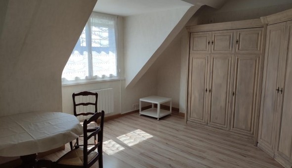 Logement tudiant Studio à Amiens (80090)