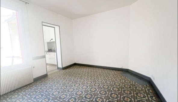 Logement tudiant Studio à Amiens (80090)