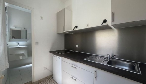 Logement tudiant Studio à Amiens (80090)