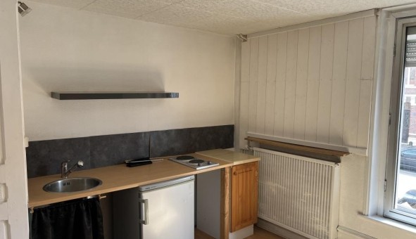 Logement tudiant Location Studio Vide Amiens (80090)