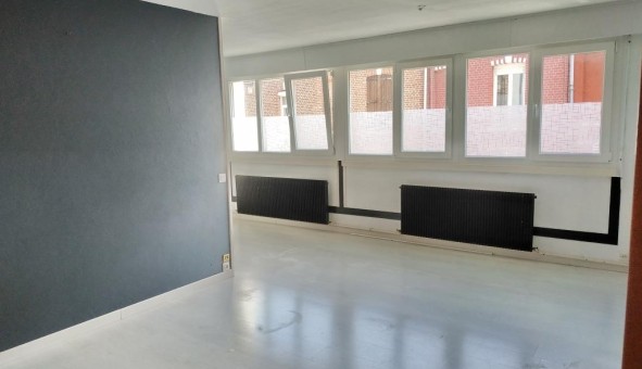 Logement tudiant Location Studio Vide Amiens (80090)