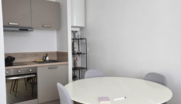 Logement tudiant Studio à Amiens (80090)