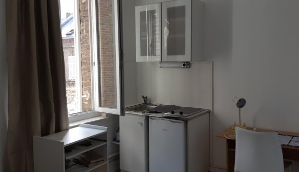 Logement tudiant Location Studio Vide Amiens (80090)