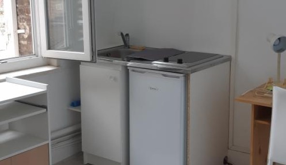 Logement tudiant Studio à Amiens (80090)