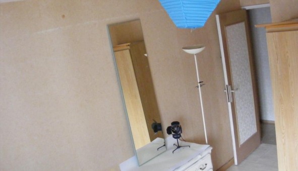 Logement tudiant Studio à Ampoign (53200)