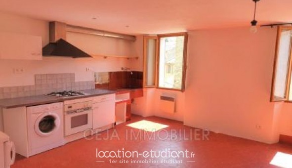 Logement étudiant Location Studio Vide Ampus (83111)