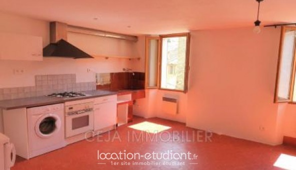 Logement tudiant Location Studio Vide Ampus (83111)