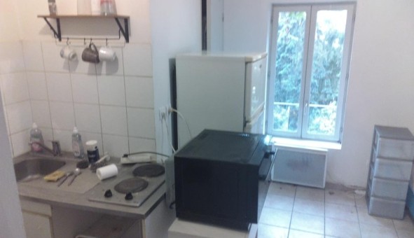 Logement tudiant Studio à Ancne (26200)