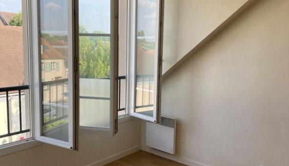 Logement tudiant Studio à Andrsy (78570)