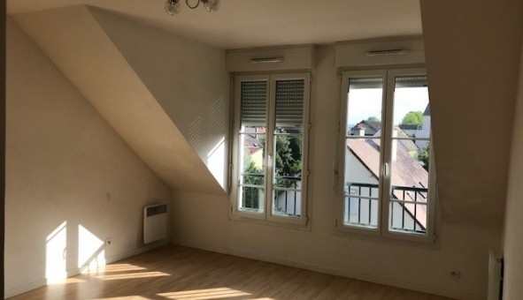 Logement tudiant Studio à Andrsy (78570)
