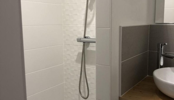 Logement tudiant Studio à Andrez (49600)