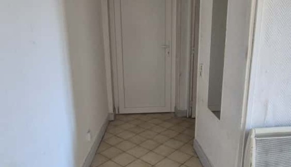 Logement tudiant Studio à Angeac Charente (16120)