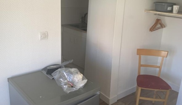 Logement tudiant Studio à Angers (49000)