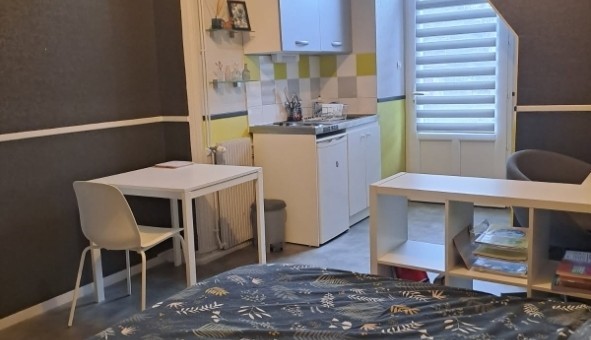 Logement tudiant Studio à Angers (49000)