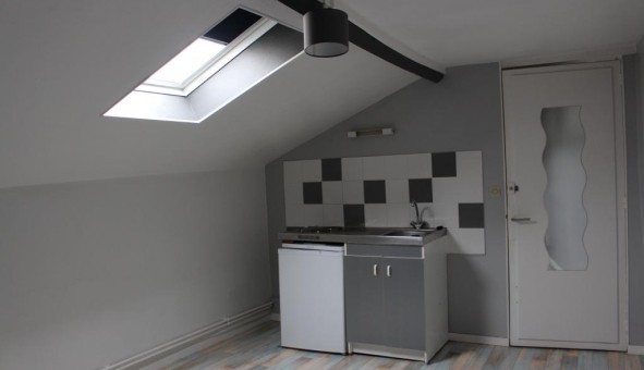 Logement tudiant Studio à Angers (49000)