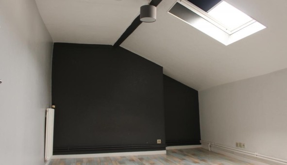 Logement tudiant Studio à Angers (49000)
