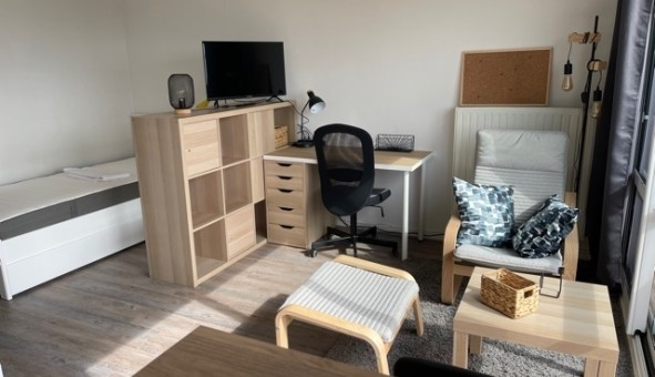 Logement tudiant Studio à Angers (49000)