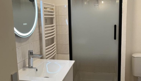 Logement tudiant Location Studio Vide Angers (49000)