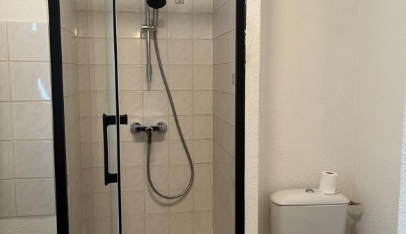Logement tudiant Studio à Angers (49000)