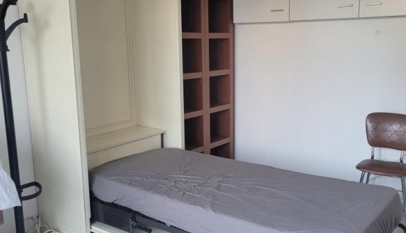 Logement tudiant Studio à Angers (49000)