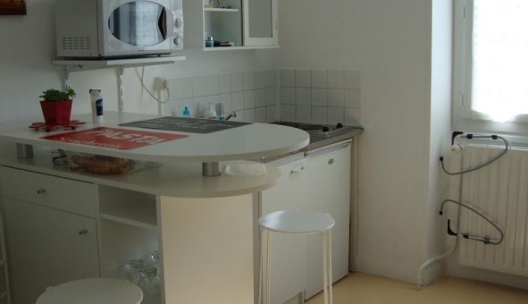 Logement tudiant Location Studio Vide Angers (49000)