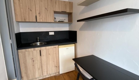 Logement tudiant Studio à Angers (49000)