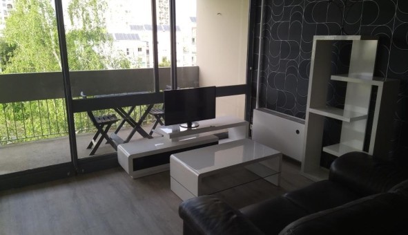 Logement tudiant Studio à Angers (49000)