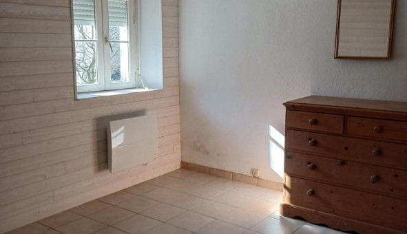 Logement tudiant Studio à Angers (49000)