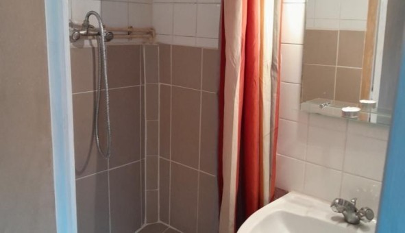 Logement tudiant Studio à Angers (49000)