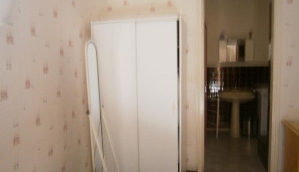 Logement tudiant Studio à Angers (49000)