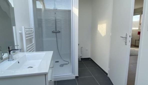 Logement tudiant Studio à Angers (49000)