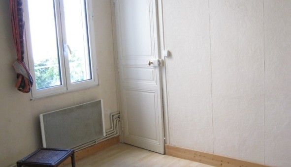 Logement tudiant Location Studio Vide Angers (49000)