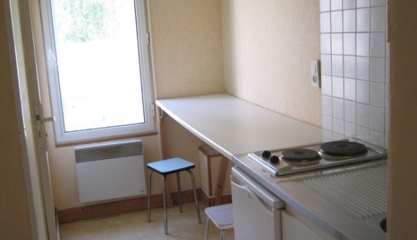 Logement tudiant Studio à Angers (49000)