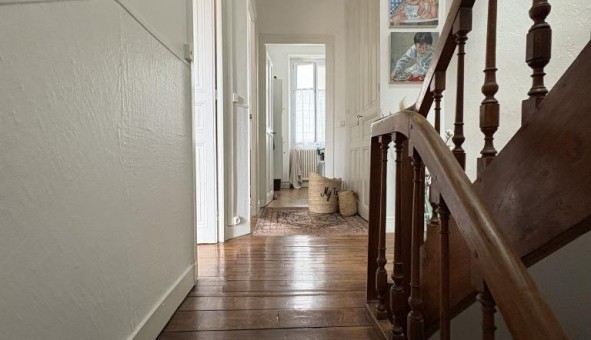 Logement tudiant Studio à Angers (49000)