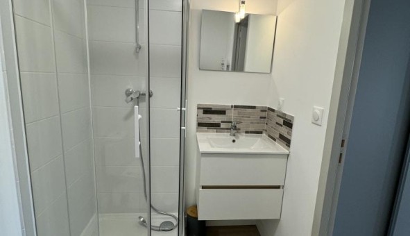 Logement tudiant Studio à Angers (49000)