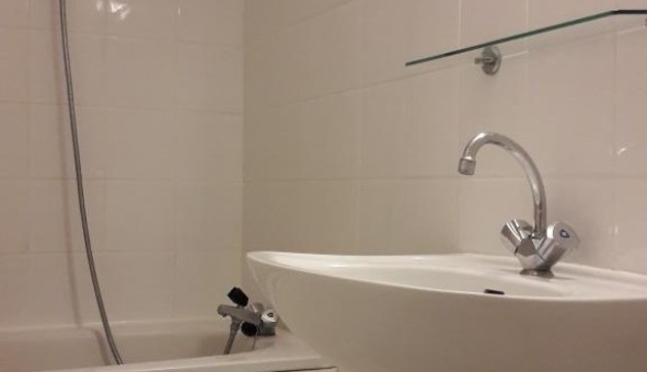 Logement tudiant Studio à Angers (49000)