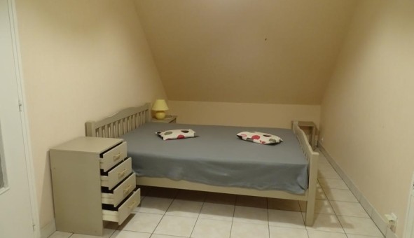 Logement tudiant Location Studio Vide Angers (49000)