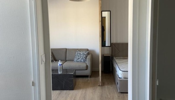 Logement tudiant Studio à Angers (49000)