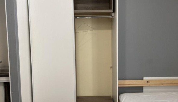 Logement tudiant Studio à Angers (49000)