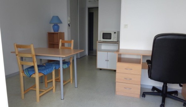Logement �tudiant Location Studio Vide Angers (49000)