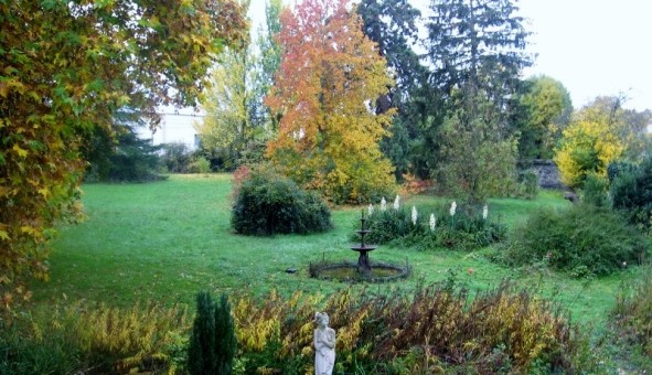 Logement �tudiant Studio &agrave; Angers (49000)