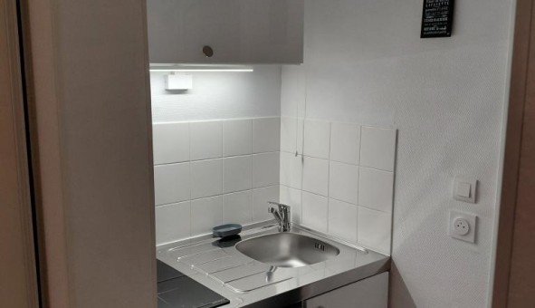 Logement �tudiant Studio &agrave; Angers (49000)