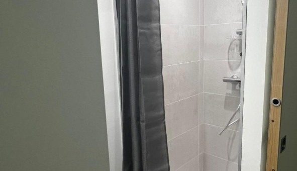 Logement �tudiant Studio &agrave; Angers (49000)