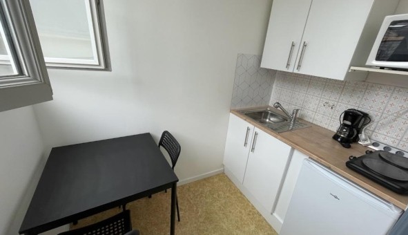 Logement �tudiant Studio &agrave; Angers (49000)