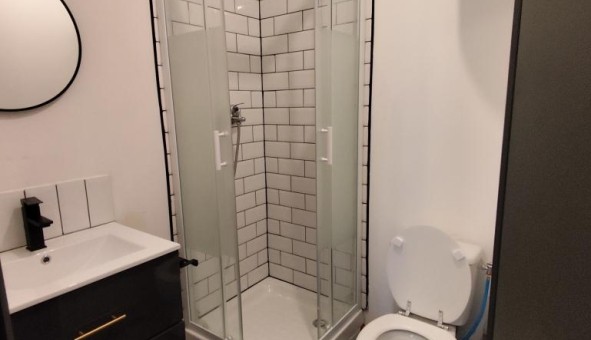 Logement �tudiant Studio &agrave; Angers (49000)