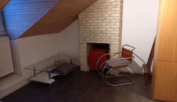 Logement �tudiant Studio &agrave; Angers (49000)